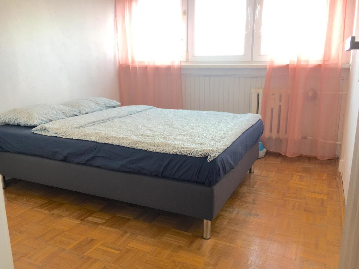 Noclegi - Ul Sliczna Wrocław Exteriör bild